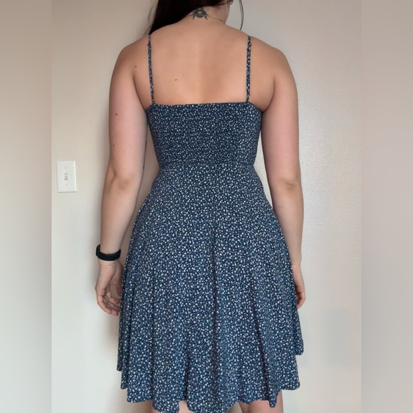 Blue Floral Sundress - Picture 3 of 7
